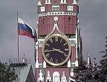 Кремлёвские куранты и государственный флаг